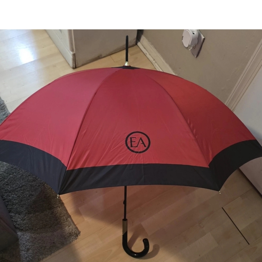 Vintage! ELIZABETH ARDEN RED DOOR UMBRELLA ORIG.